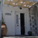 Vanna's Naoussa
